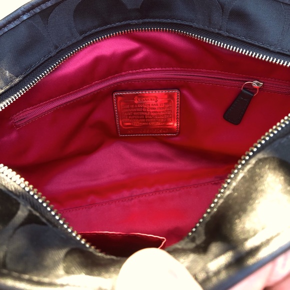 Coach Poppy large wrist bag (L) - Picture 8 of 8